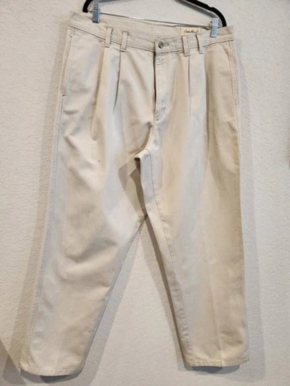 Eddie Bauer Beige Cotton Khaki Slacks Pleated & Cuffed Slash Pockets 38W 32L